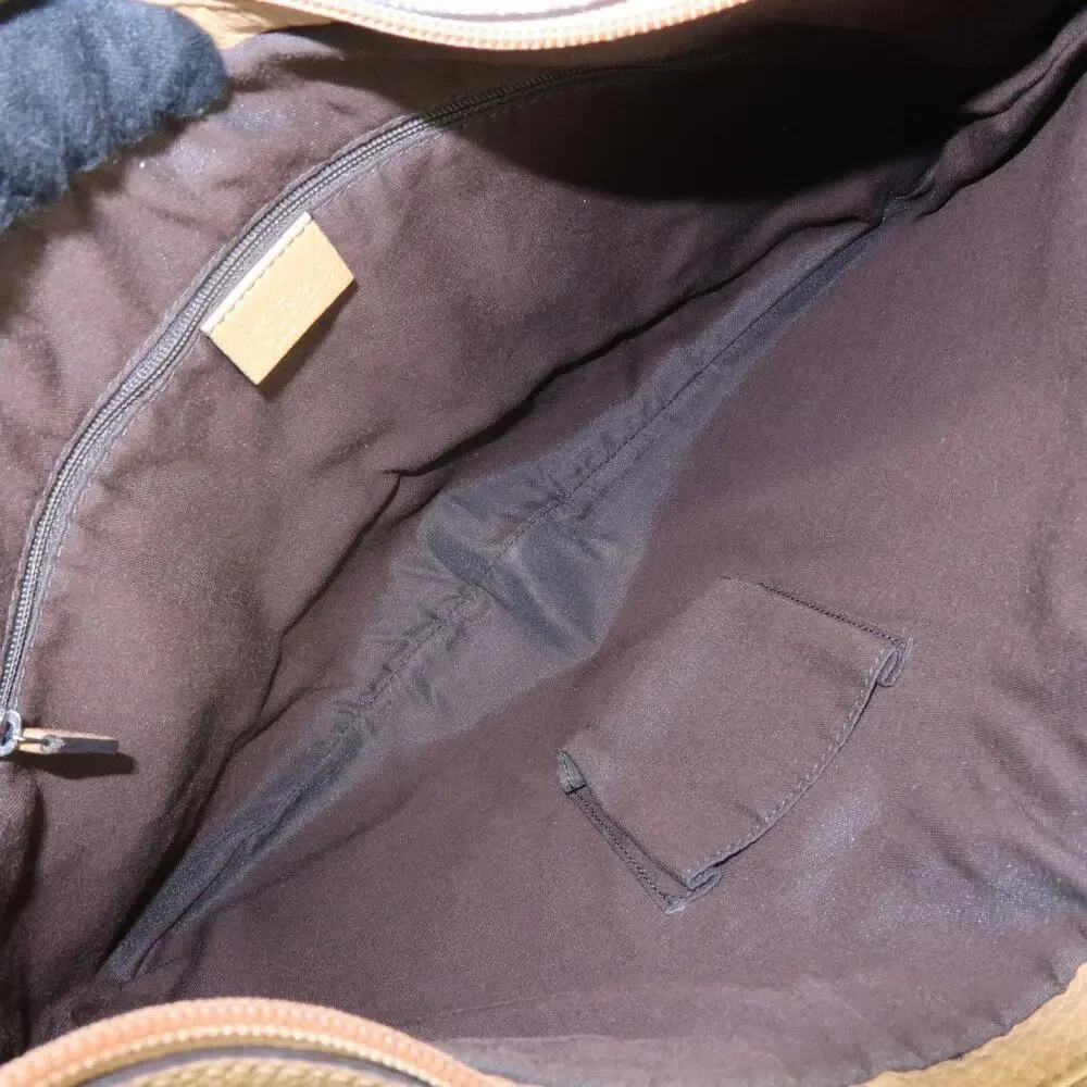 Gucci Sherry Calfskin Hobo Bag Beige